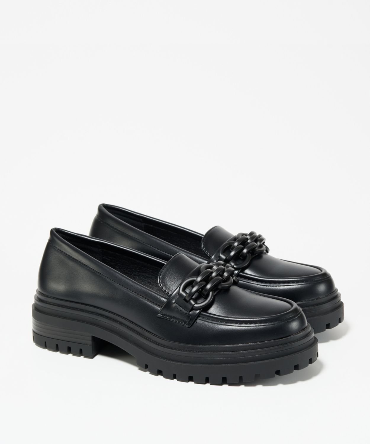 Mocasines detalle cadena